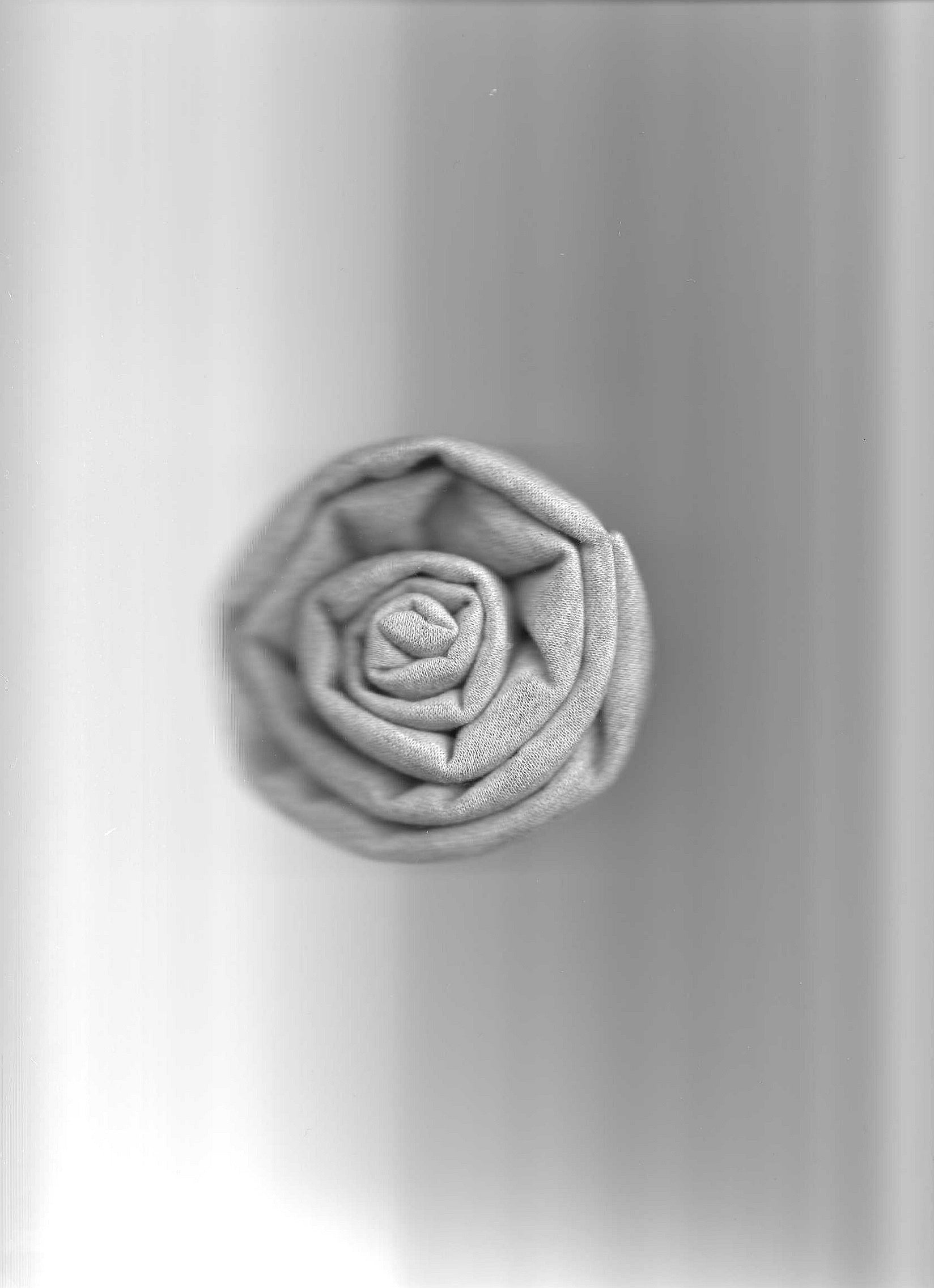 Large Fleece Rose Snap