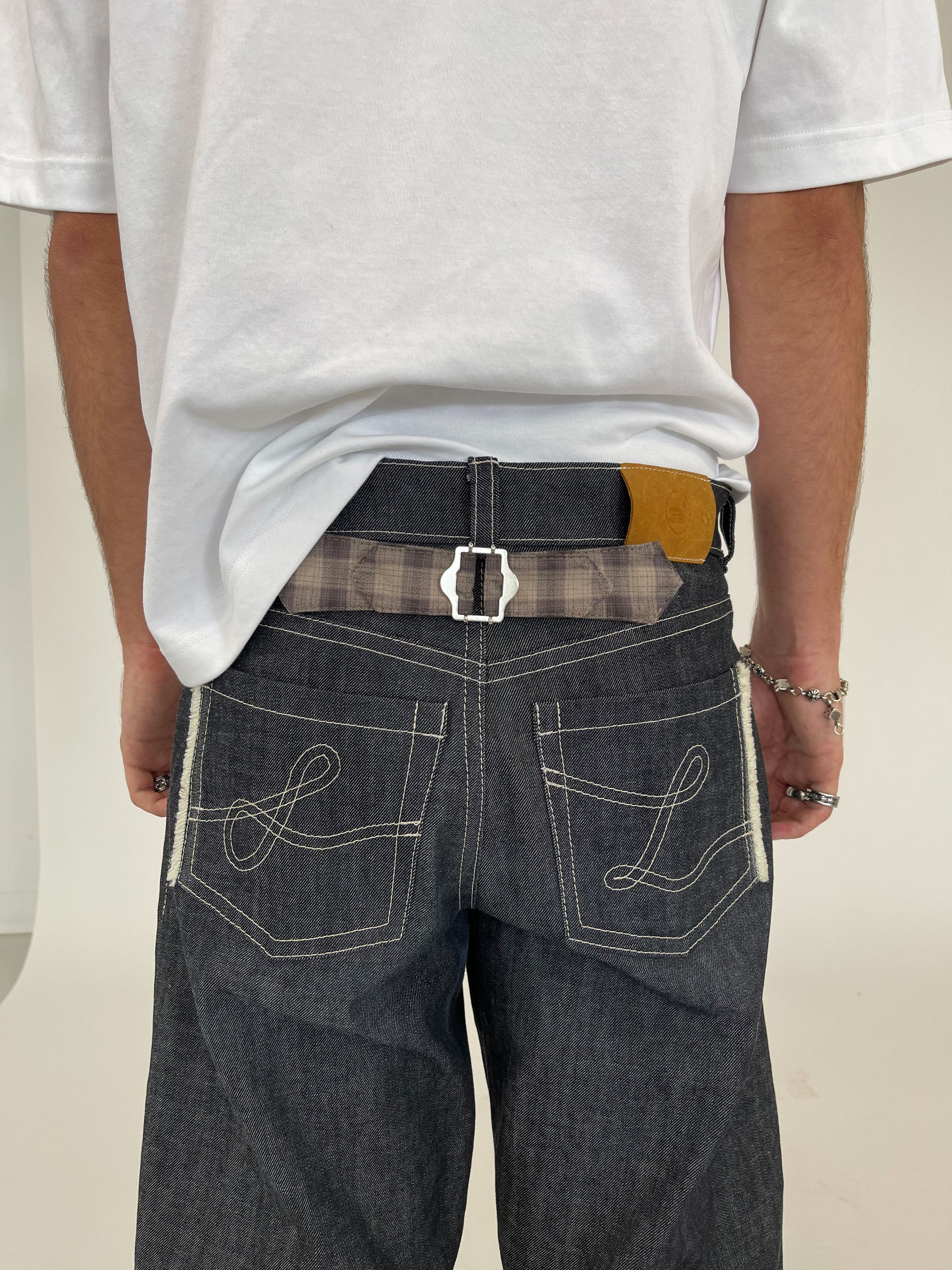 Plaid Cinch Buckle Snap